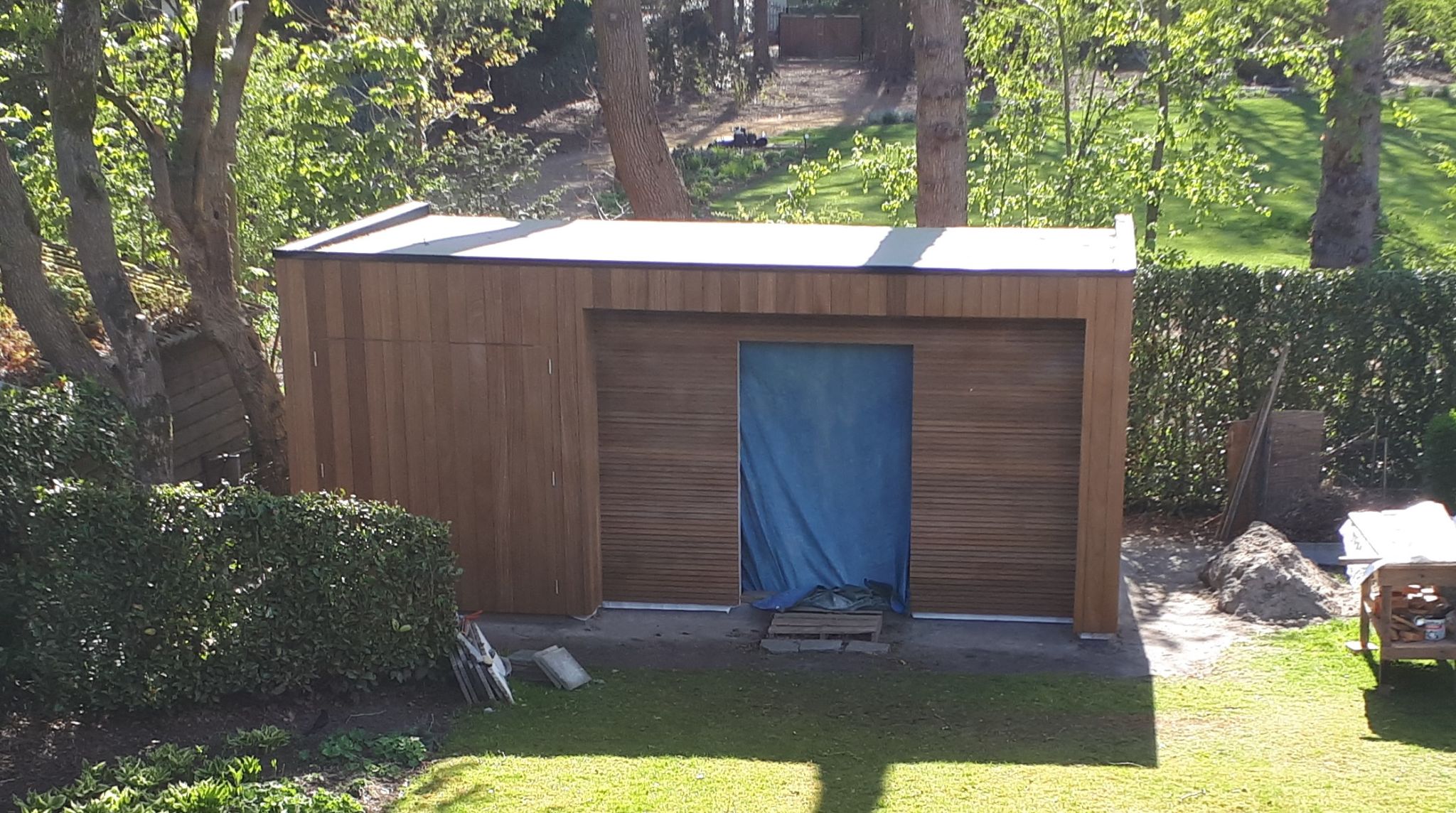 Poolhouse Of Tuinhuis Plat Dak Zelfdakstore Met Gemak Een Nieuw Dak